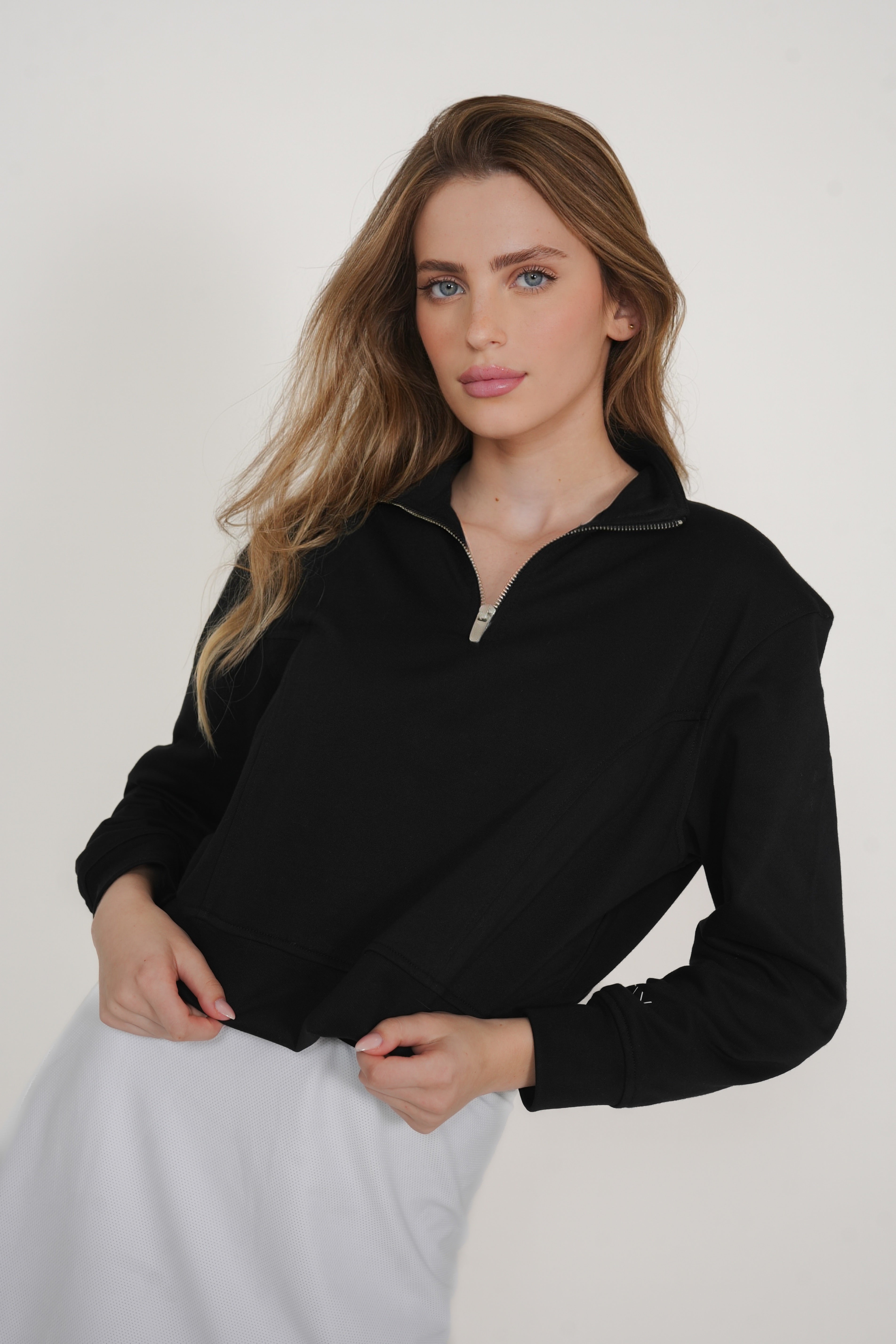 Pull court Slogan ELY à demi-zip