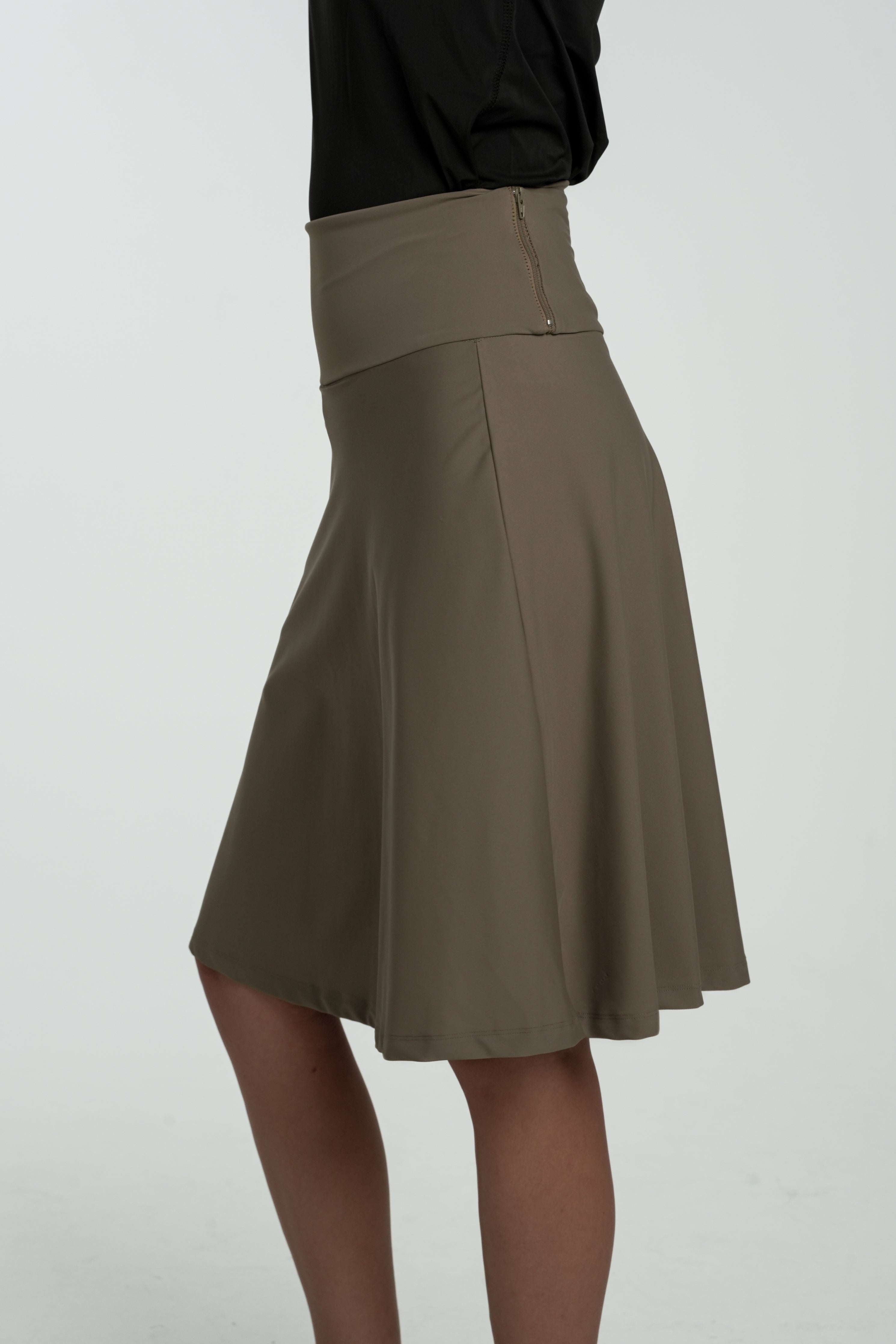 ACTIVE SKORT - Knee Length