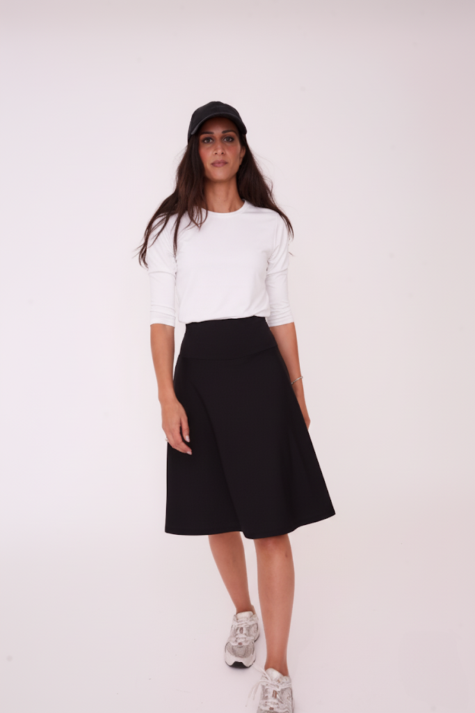 JUPE SHORT- Longueur genoux