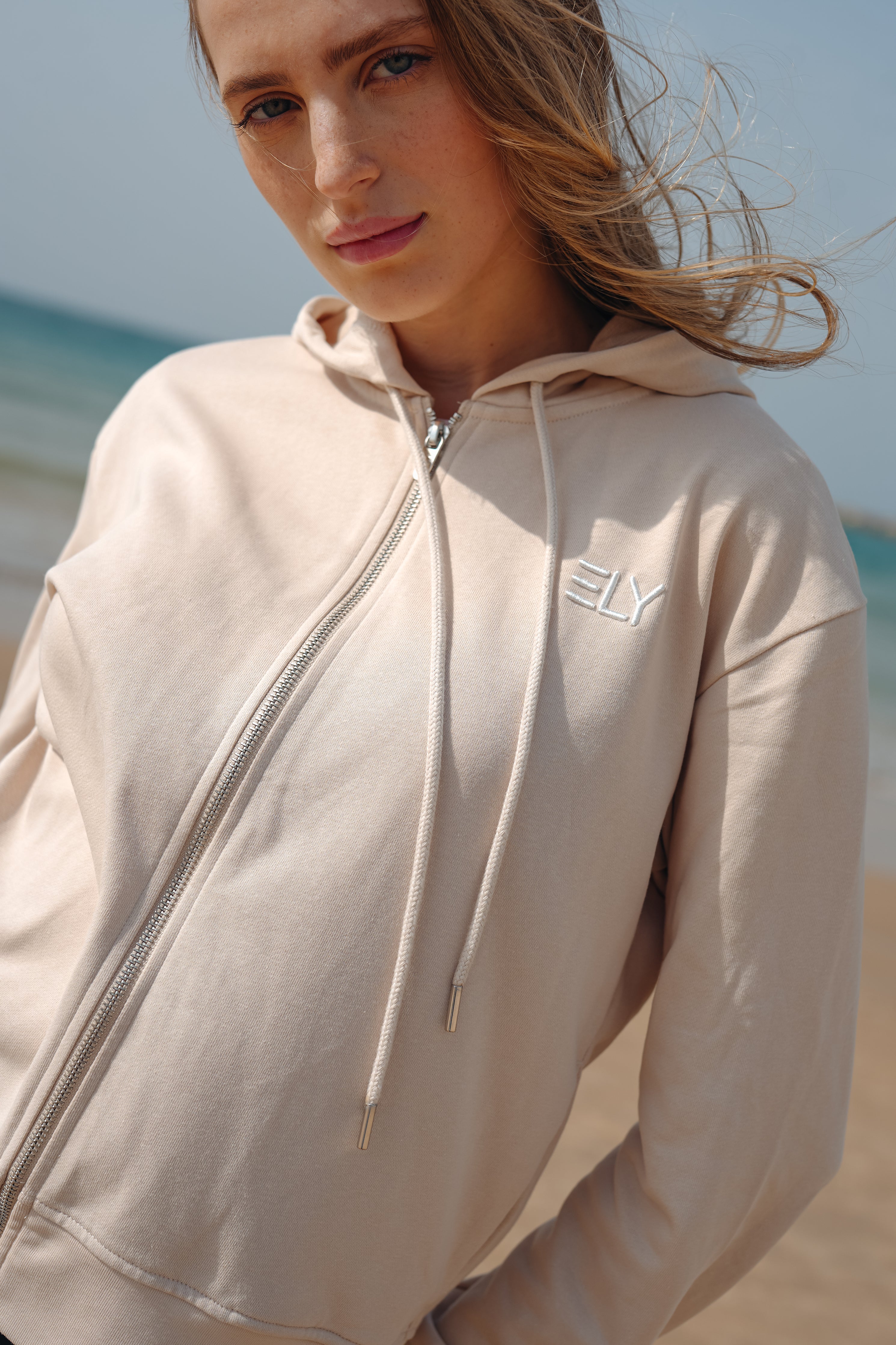 ELY Relaxed Full-Zip Hoodie