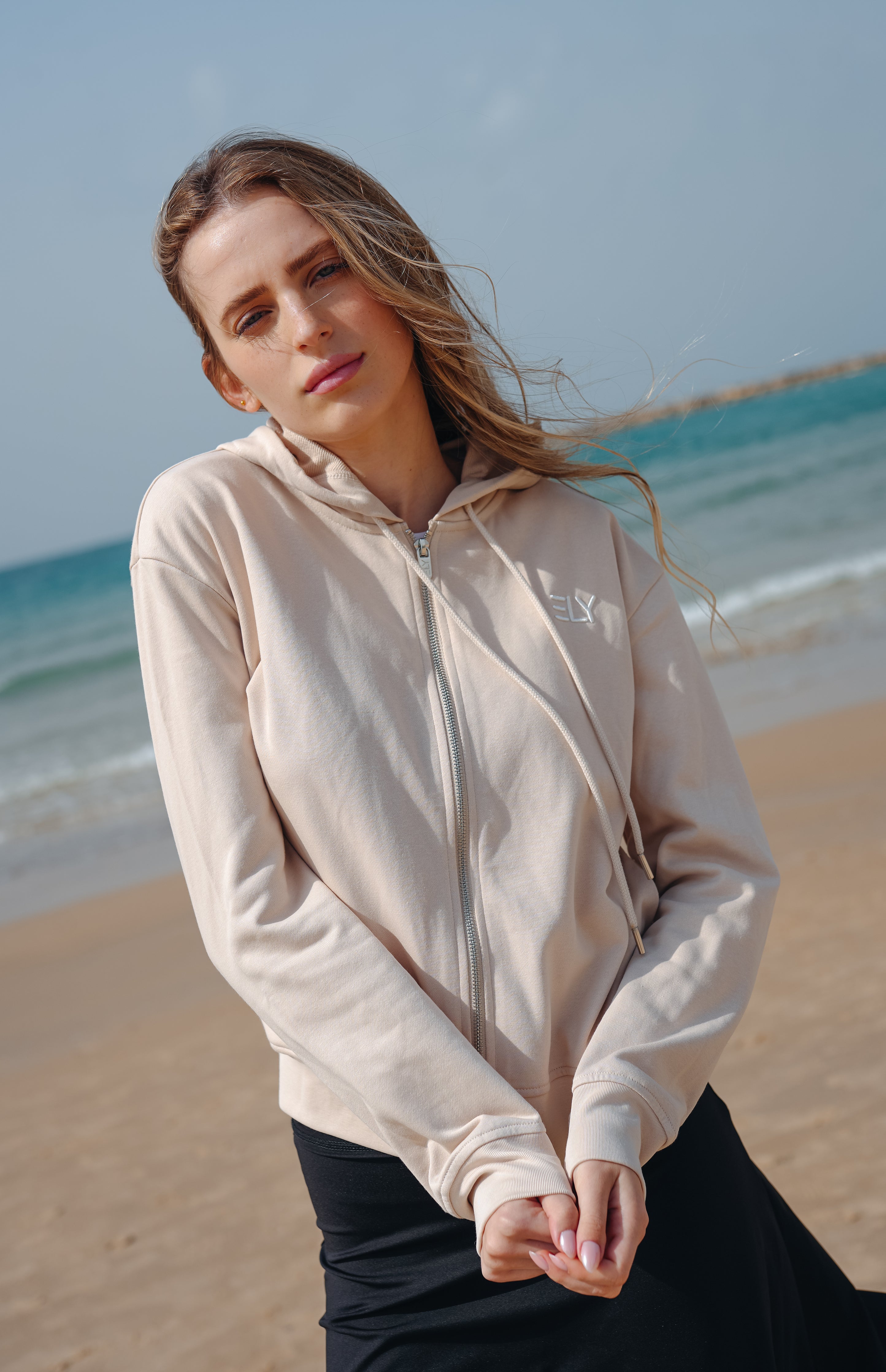 ELY Relaxed Full-Zip Hoodie