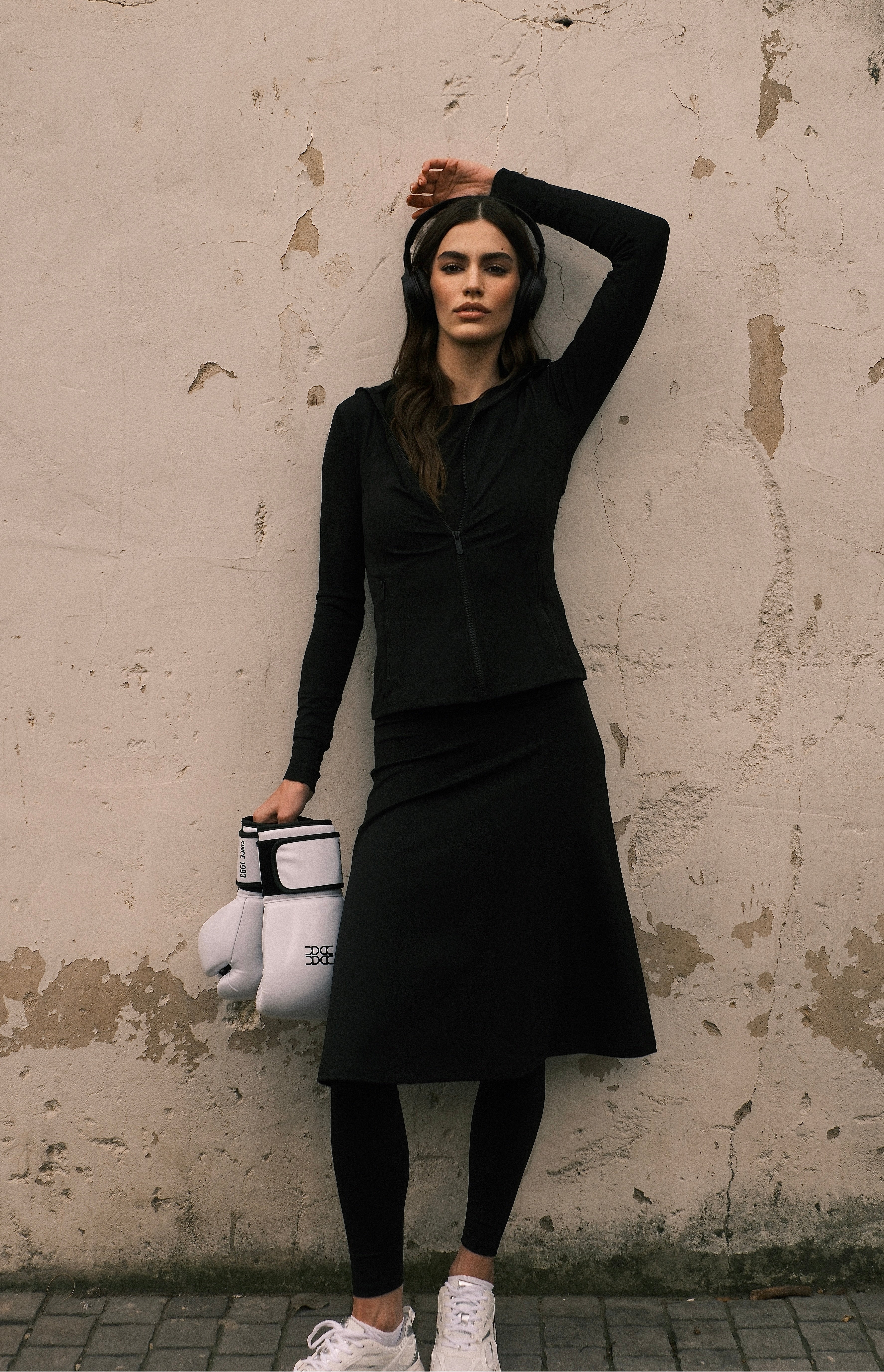 LUX Motion High-Waist Skirted Legging with Pockets - Below Knee