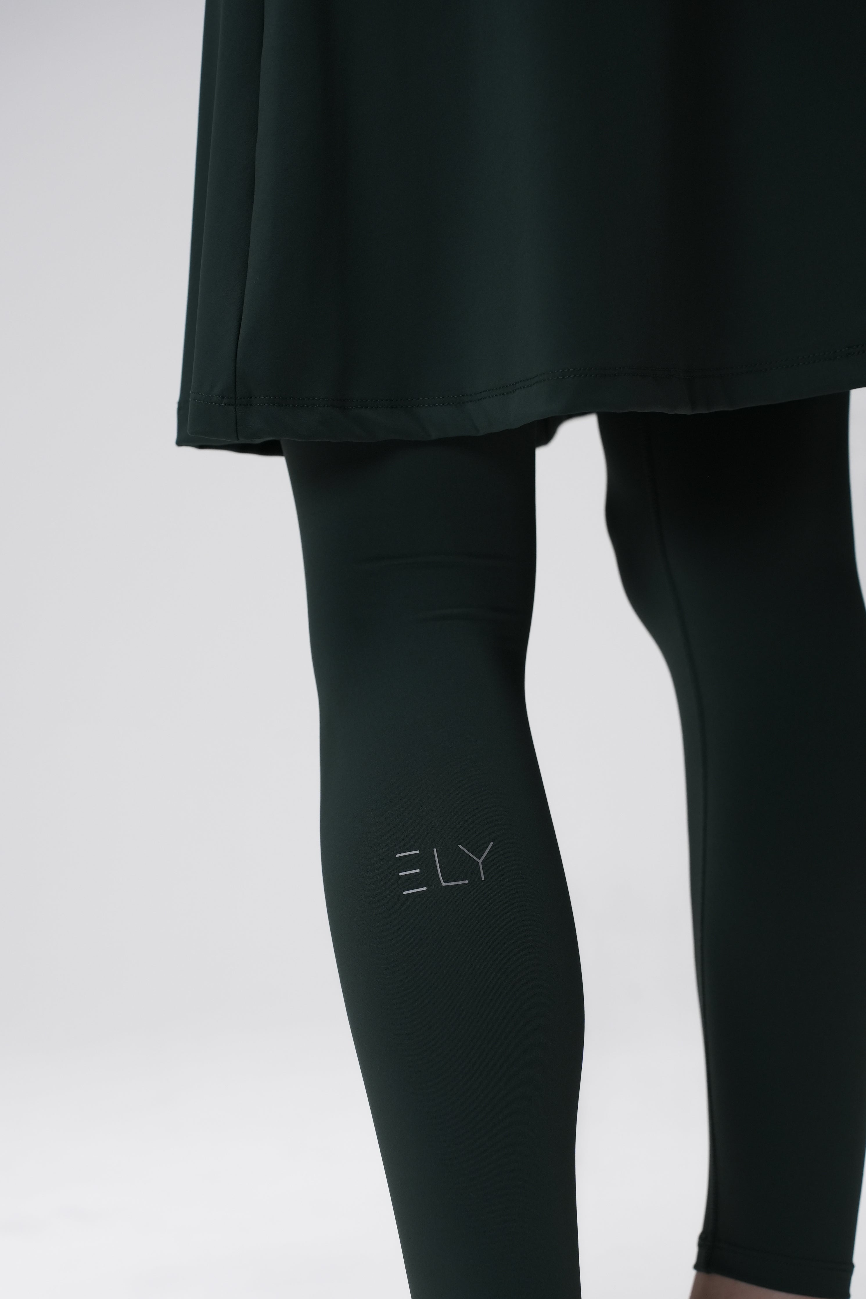 LUX Motion High-Waist Skirted Legging with Pockets - Above Knee