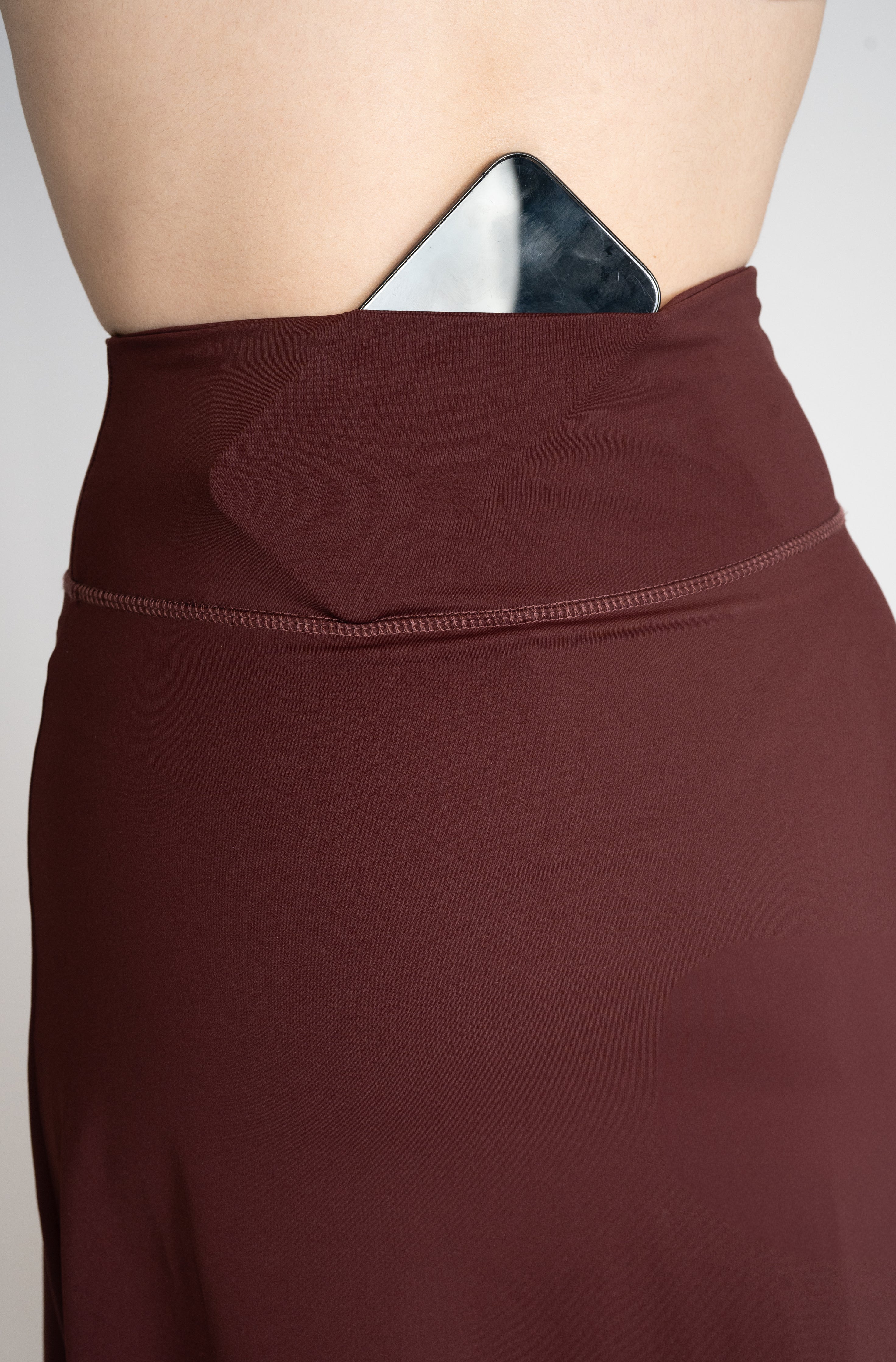 Legging-Jupe LUX Motion Taille Haute avec Poches – Longueur sous les Genoux