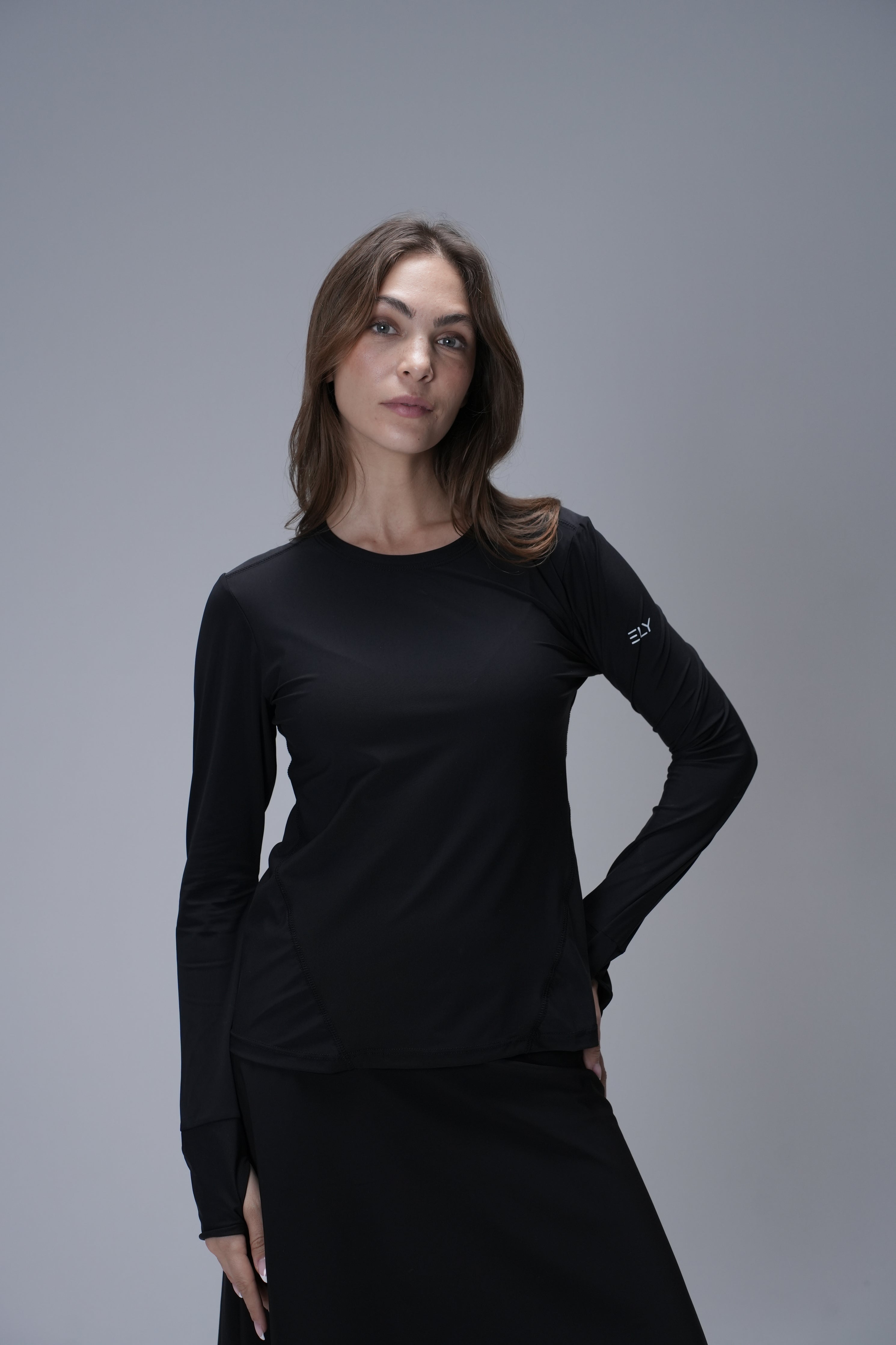 חולצת שרוול ארוך מנדפת זיעה