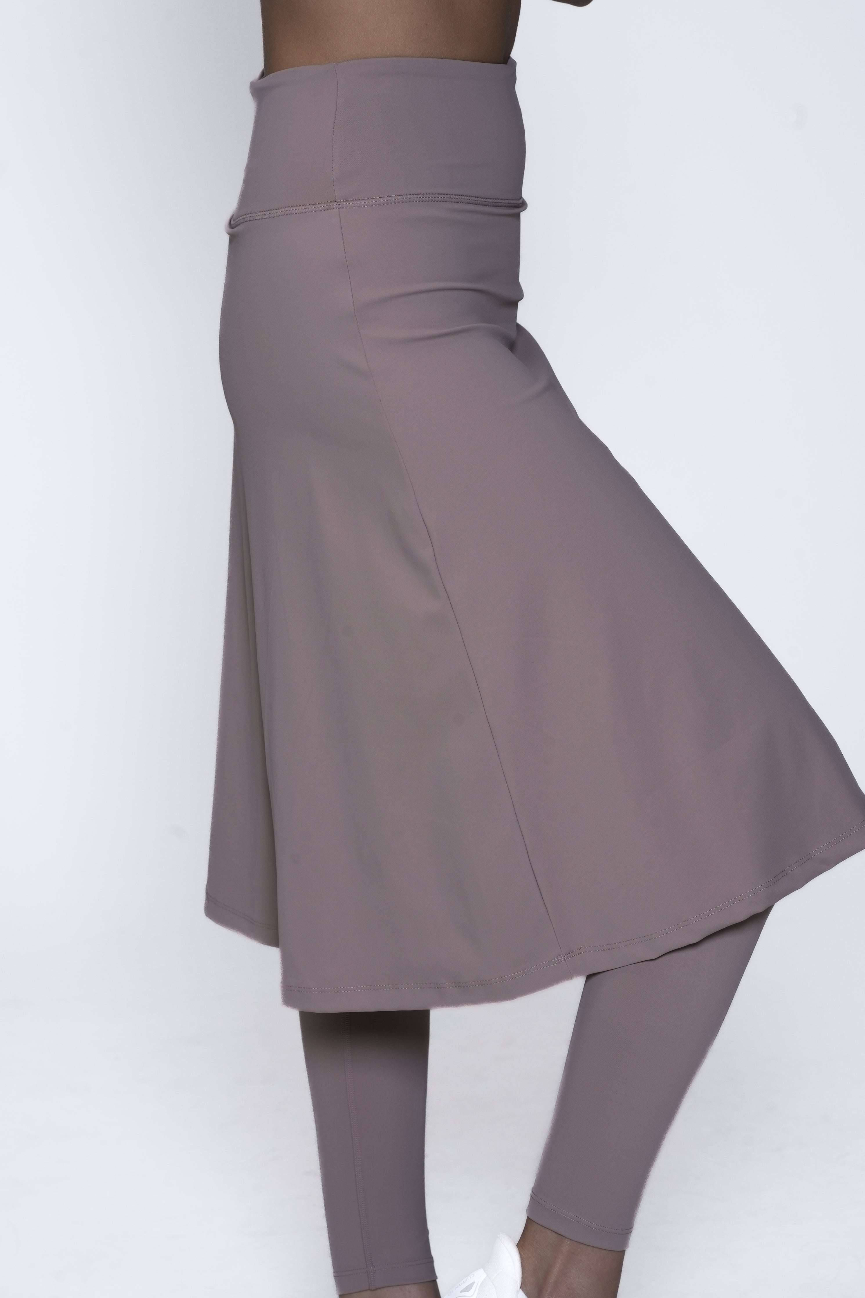 LUX Motion High-Waist Skirted Legging with Pockets - Below Knee