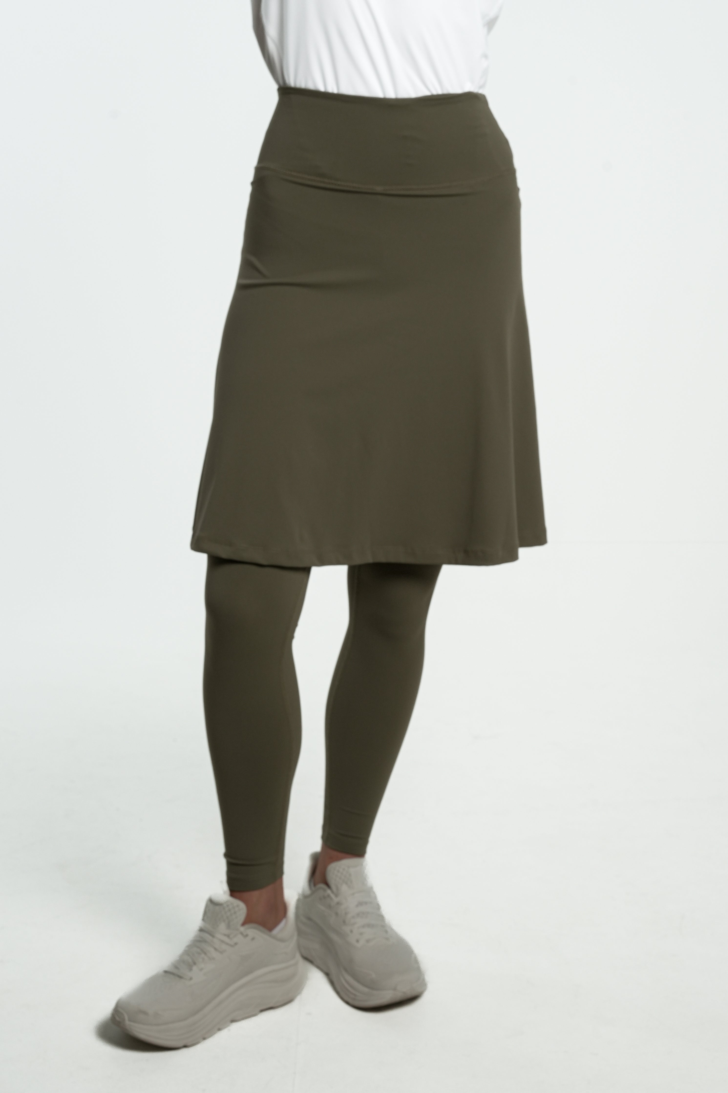 LUX Motion High-Waist Skirted Legging with Pockets - Above Knee